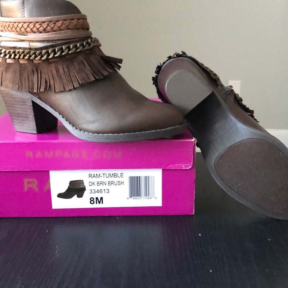 Ankle boots